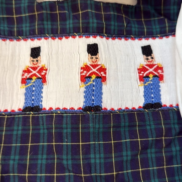 Boys two piece outfit - Picture 2 of 6